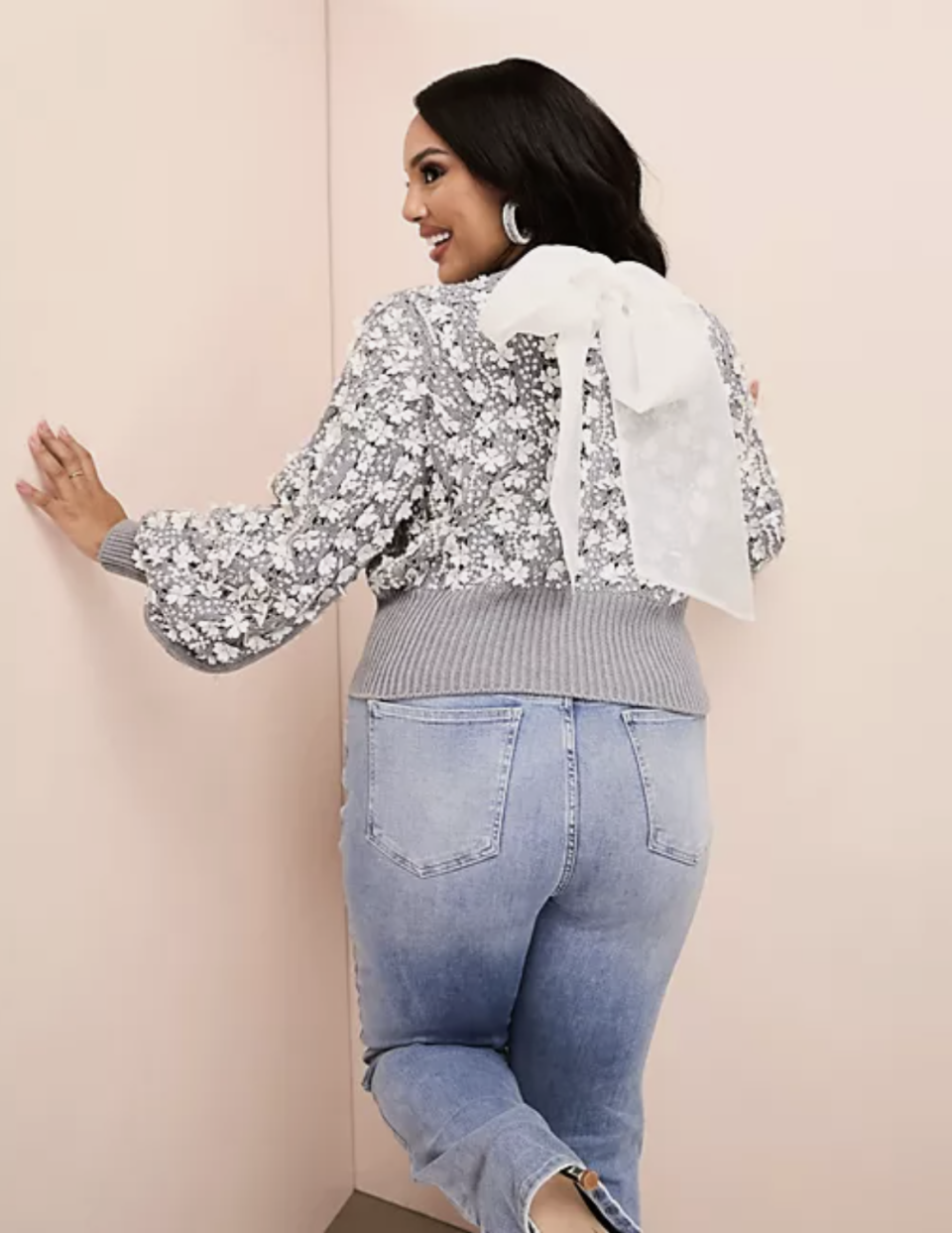 <p><a href="https://go.redirectingat.com?id=74968X1596630&url=https%3A%2F%2Fwww.asos.com%2Fus%2Fasos-luxe%2Fasos-luxe-curve-embellished-knit-sweater-with-organza-bow-back-in-light-gray%2Fprd%2F205148818&sref=https%3A%2F%2Fwww.cosmopolitan.com%2Fstyle-beauty%2Ffashion%2Fg40755829%2Fbest-chunky-sweaters%2F" rel="nofollow noopener" target="_blank" data-ylk="slk:Shop Now;elm:context_link;itc:0;sec:content-canvas" class="link ">Shop Now</a></p><p>Embellished Knit Sweater with Organza Bow </p><p>us.asos.com</p><p>$119.00</p>