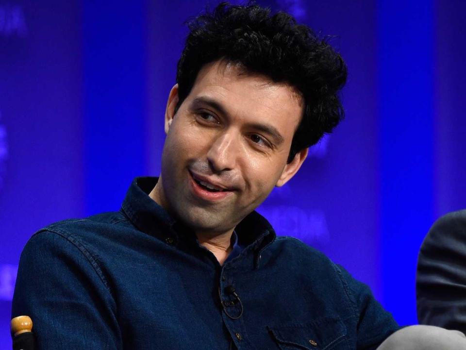 alex karpovsky girls