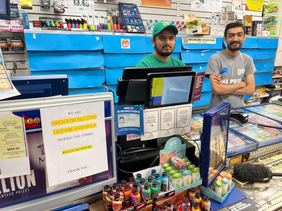 Both Jayss Patel (right) and Viran Patel (left) say they’ve seen customers come to the Stoney Point Mini Mart where they work from as far as Windsor and Sarnia in search of their favourite drinks.