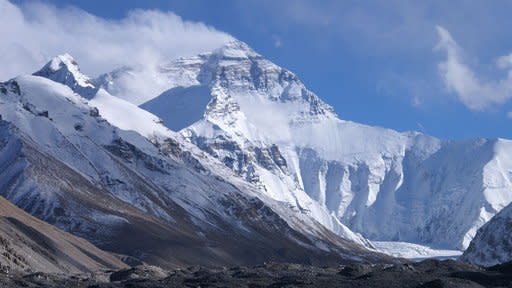 ​Even if Paris climate agreement goals are met, scientists say the Himalayas are set to lose more than 30 percent of their glaciers by 2100.