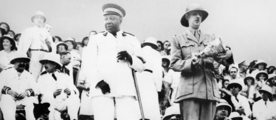 Le gouverneur de l'Afrique équatoriale française, Félix Éboué, et le général de Gaulle, chef de la France libre, ensemble à Brazzaville lors de la fameuse conférence de 1944 où furent annoncées les grandes lignes de la mise sur orbite de la décolonisation.  - Credit:DR