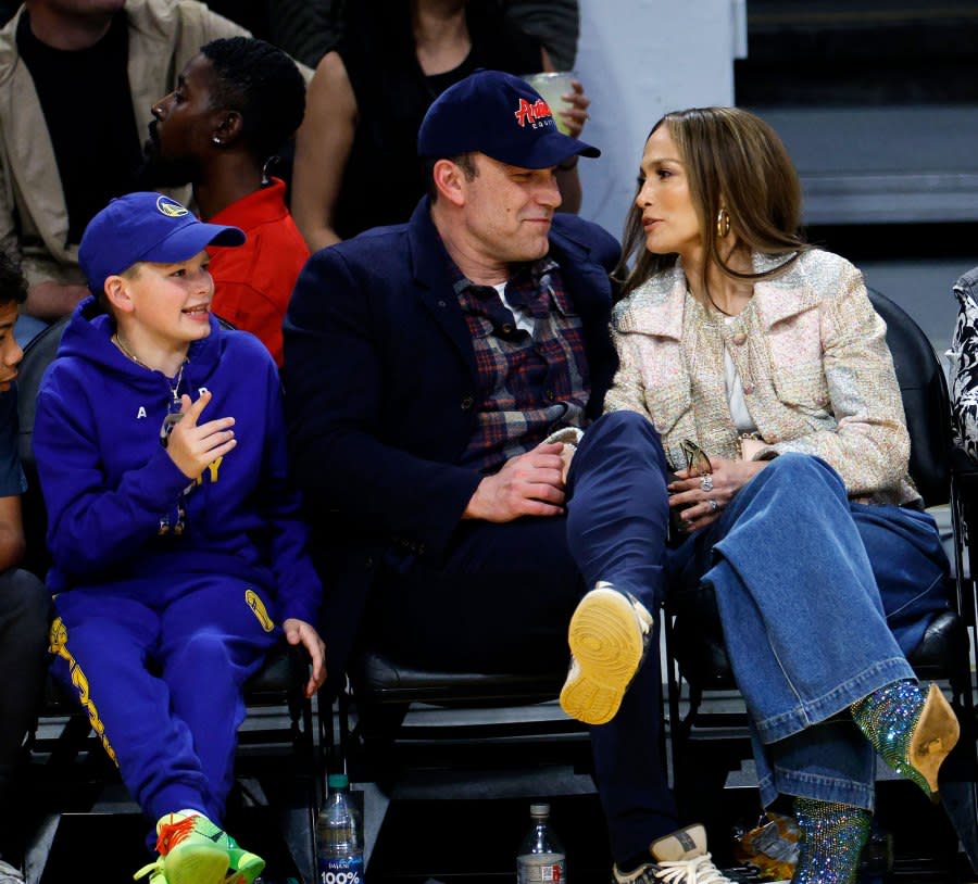 Jennifer Lopez and Samuel Garner Affleck Lakers