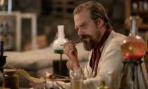 David Harbour, lo sceriffo Hopper di Stranger Things, è il protagonista di questo mockumentary in cui finge di ritrovare le riprese di uno spettacolo teatrale in cui il padre recitava in una storia relativa al mostro di Frankenstein.