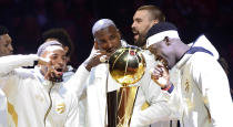 The Raptors celebrated with the Larry OB on their home floor. (THE CANADIAN PRESS/Frank Gunn)