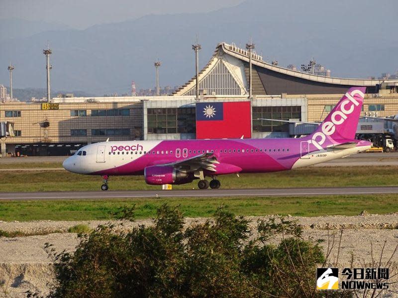 ▲前總統李登輝逝世，旅日台僑發起桃機更名為「李登輝國際機場」，引發爭論。（圖／NOWnews資料照）