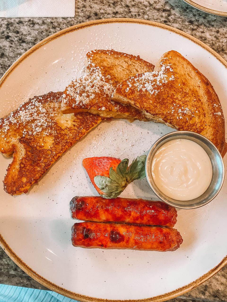 plated french toast from the grand floridian cafe