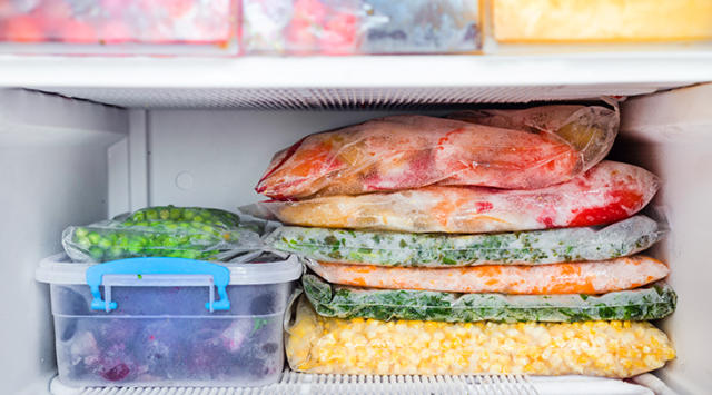 Why You Should Store Plastic Wrap in the Freezer - Putting Saran
