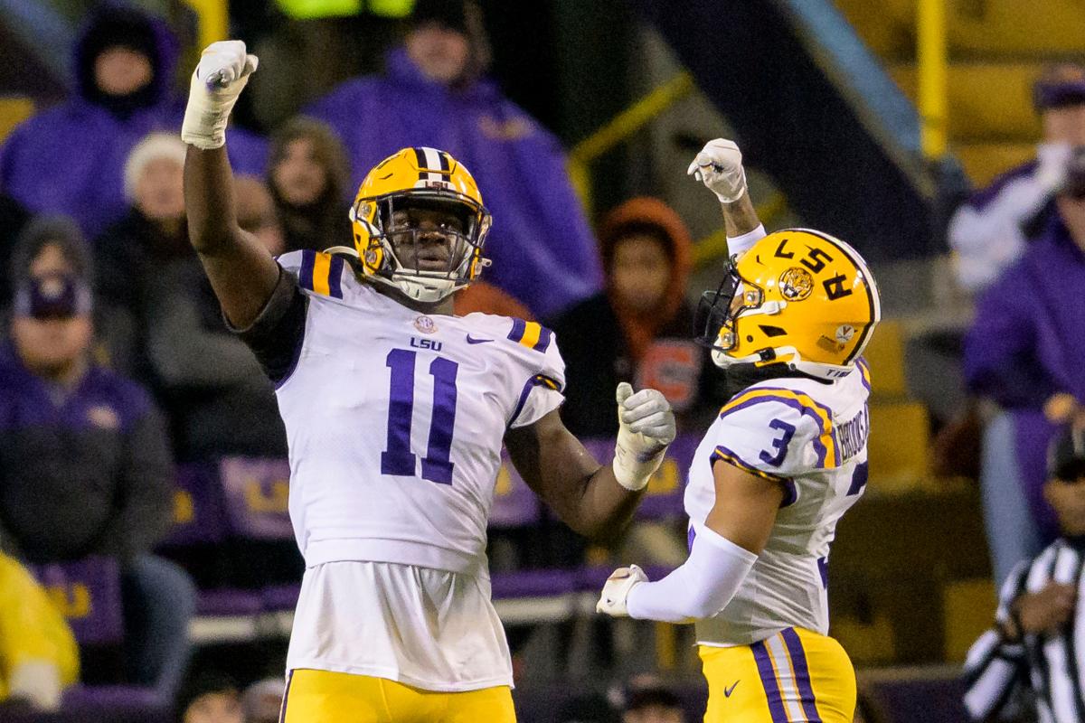 LSU football score vs. Texas A&M Live updates from the Tigers' regular