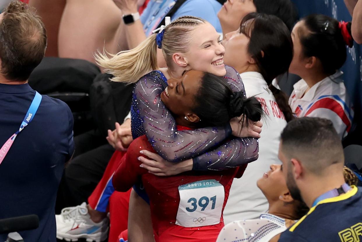 paris, france august 03 jade carey of team united states celebrates with teammate simone biles during the artistic gymnastics womens vault final on day eight of the olympic games paris 2024 at bercy arena on august 03, 2024 in paris, france photo by jamie squiregetty images