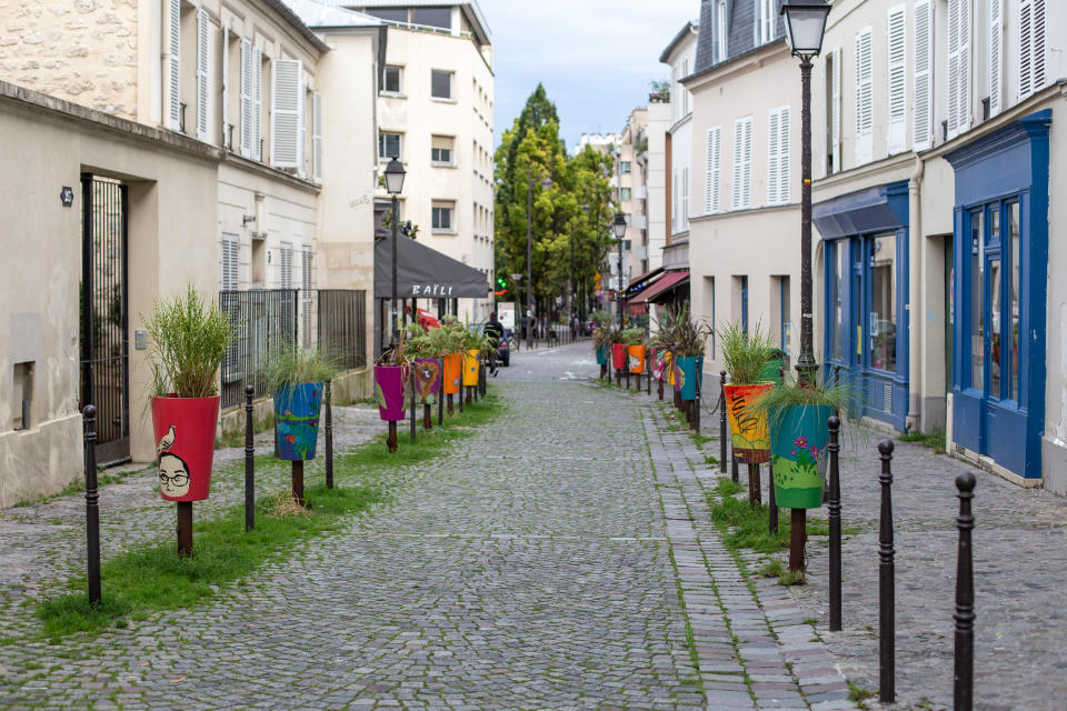 Cocorico, la France et Paris placent un quartier dans le top 10 grâce à Charonne (20e arrondissement). The Guardian incite notamment les visiteurs à se diriger vers la place de la Réunion, "le cœur de ce quartier populaire chaleureux, bohème et multiculturel".