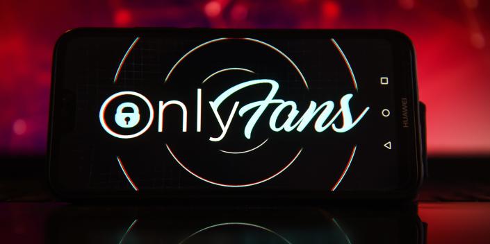 illustration of onlyFans logo on a phone