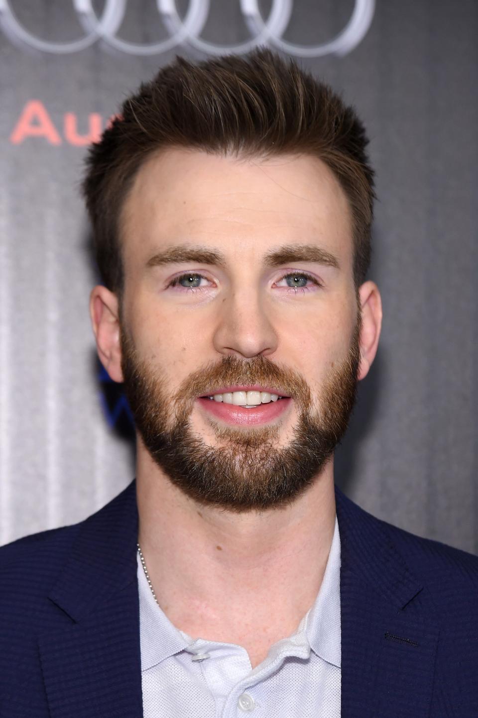 Do you think Chris Evans looks dreamier with a beard?