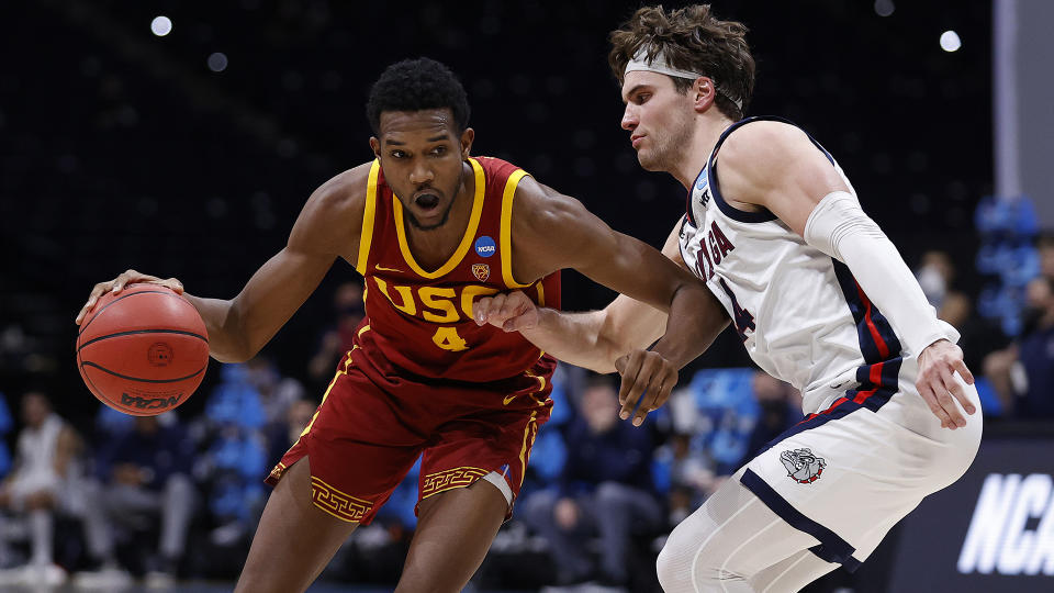 Evan Mobley would fill a huge void for the Raptors if he fell to them at No. 4 in the NBA draft. (Photo by Jamie Squire/Getty Images)