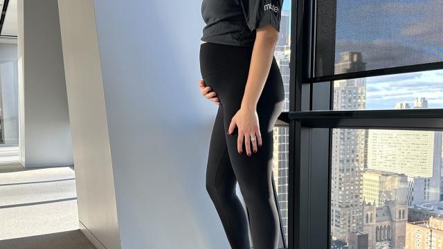 Lululemon align bodysuit at 19 weeks pregnant. #ootd #lululemon #2ndtr
