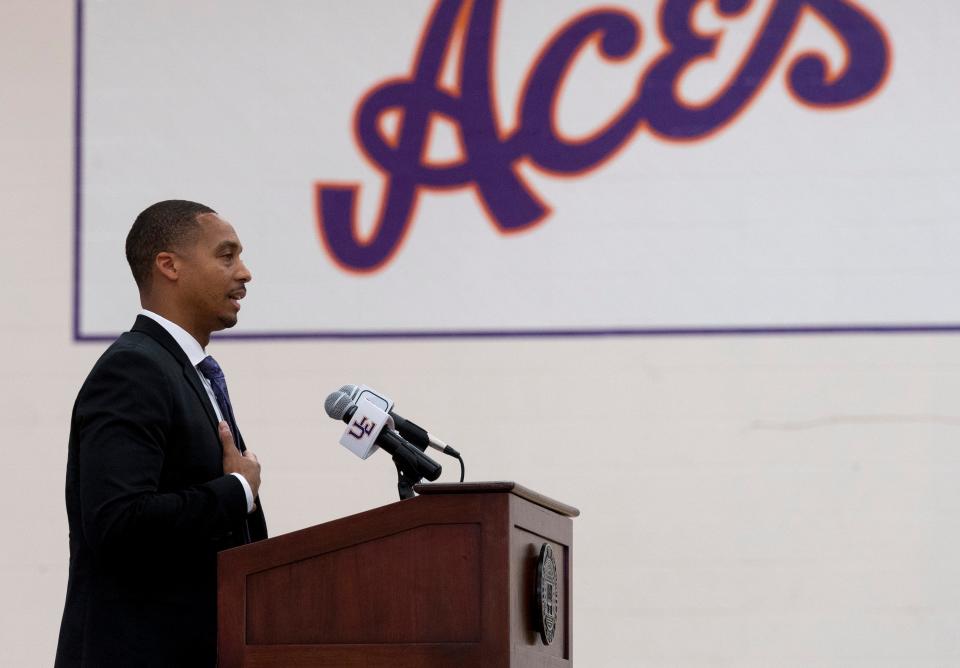 David Ragland addresses the crowd gather during a community celebration ceremony where he was introduced as the new head coach of the University of Evansville Men's Basketball at Meeks Family Fieldhouse on campus Wednesday evening, May 25, 2022. 