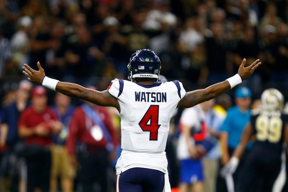 The Panthers tried to pursue Houston quarterback Deshaun Watson (4) in January and February, only to be repeatedly rebuffed by the Texans.