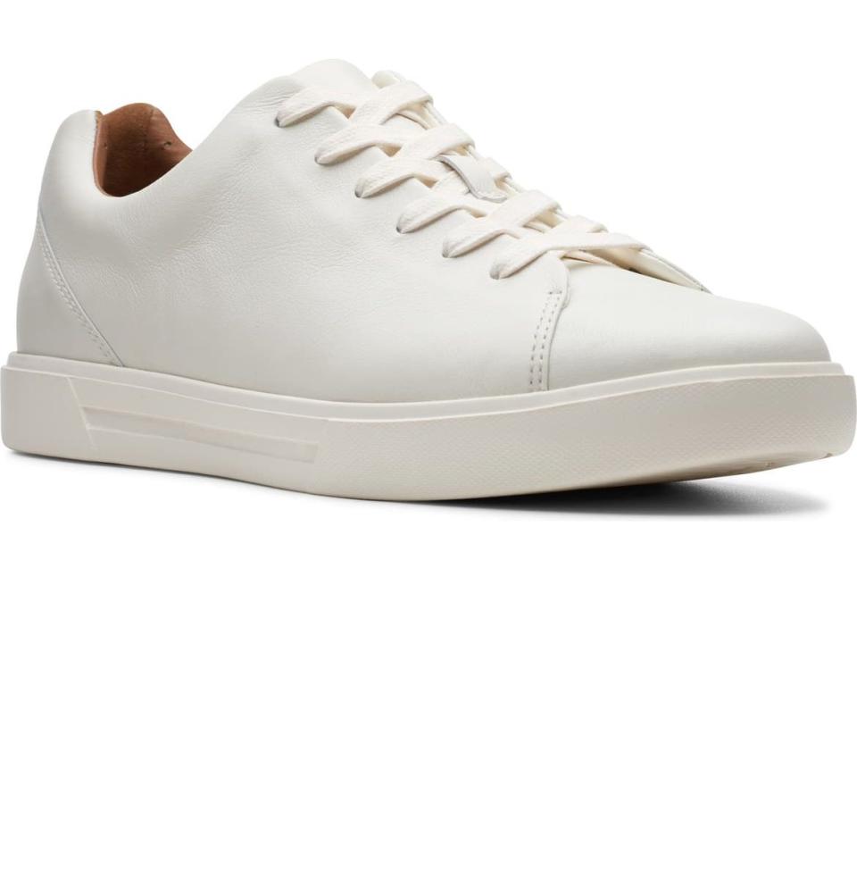 Un Costa Lace Up Sneaker