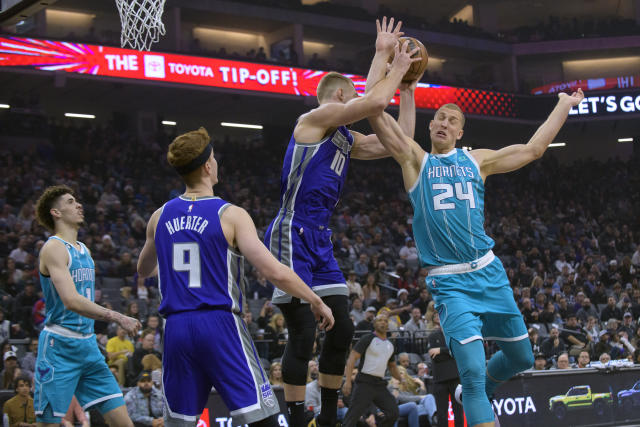 Kelly Oubre, depth key Charlotte Hornets' hot start to NBA season