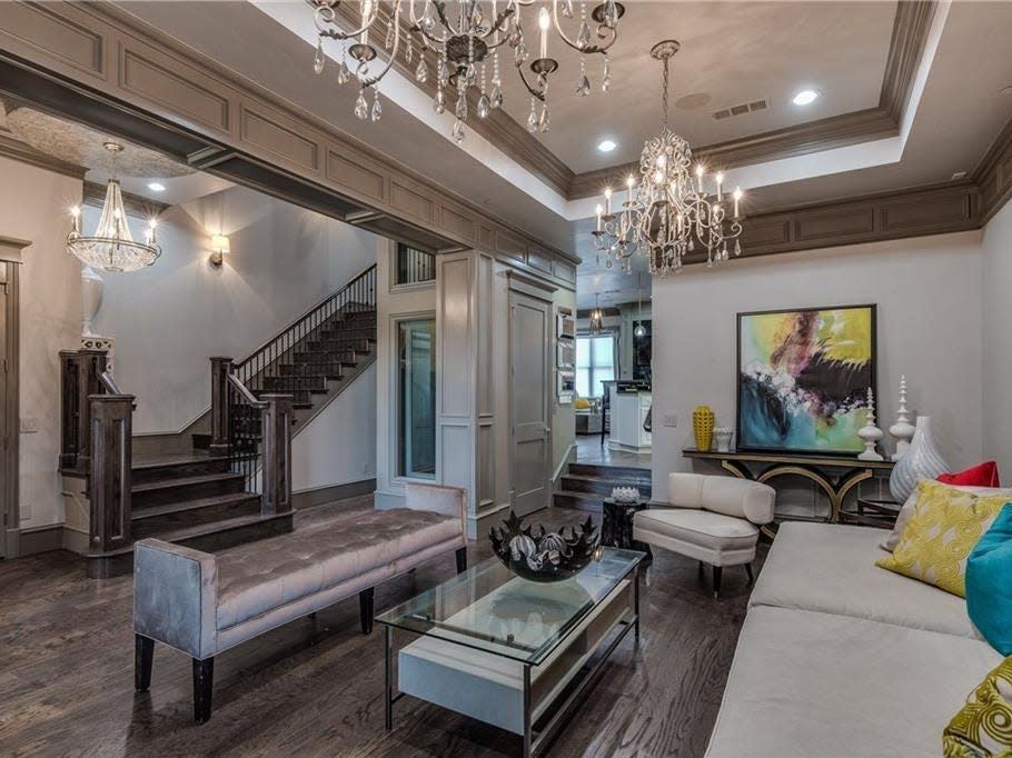 A finely decorated living room in Kevin Durant's former OKC condo.