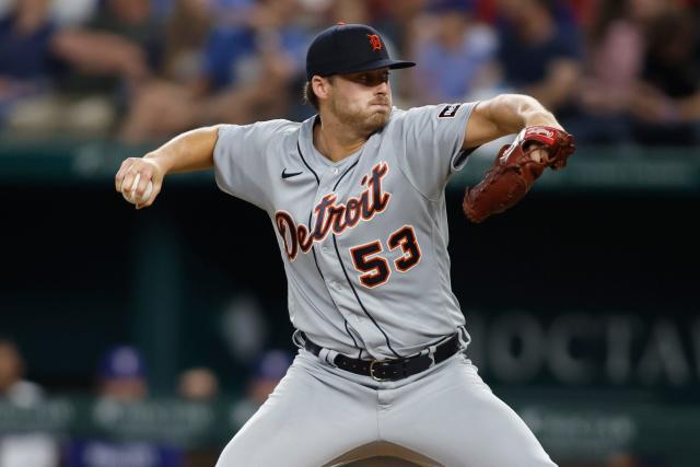 Detroit Tigers' Matt Vierling suffers knee strain; Tyler Nevin out