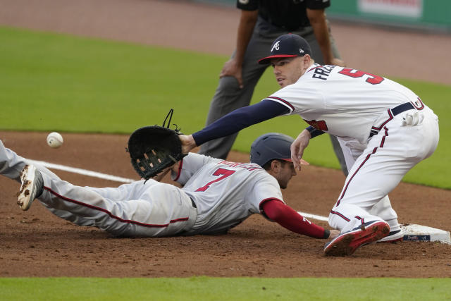 Swanson's walk-off homer gives Braves 7-6 win over Nationals