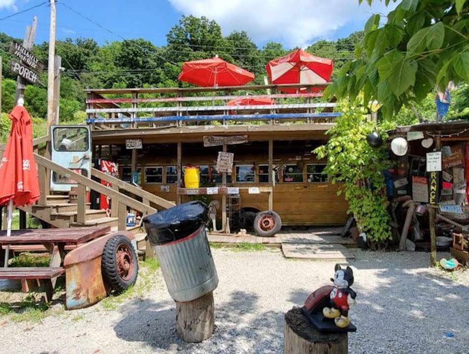 Hillbilly Hot Dogs in Lesage, West Virginia