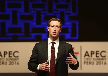 Facebook founder Mark Zuckerberg addresses the audience during a meeting of the APEC (Asia-Pacific Economic Cooperation) Ceo Summit in Lima, Peru, November 19, 2016. REUTERS/Mariana Bazo