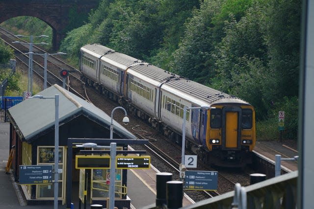 A general view of a Great Northern Railway train at Hunt's Cross station 