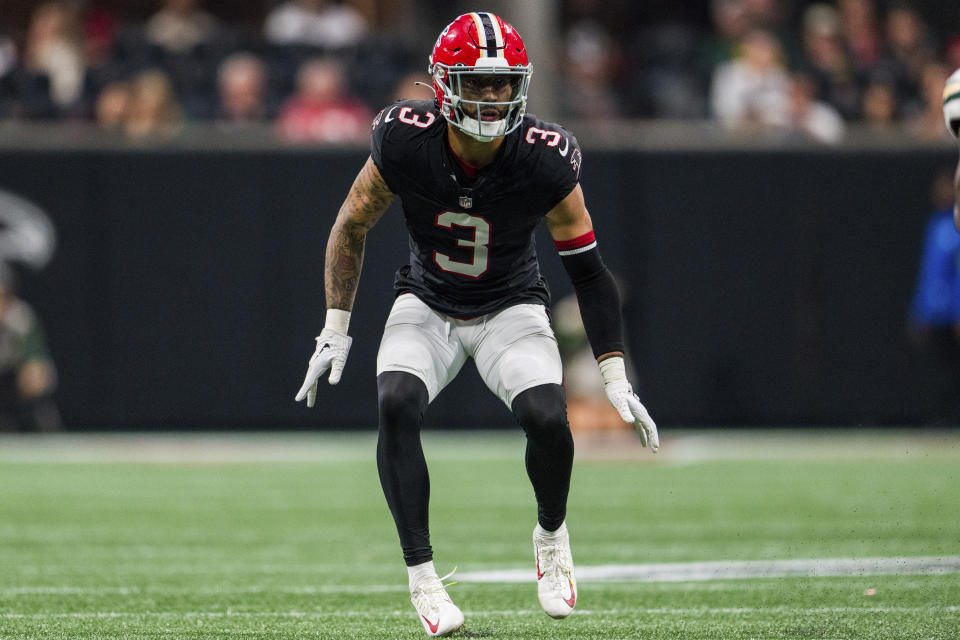 FILE - Atlanta Falcons safety Jessie Bates III (3) plays during the second half of an NFL football game against the Green Bay Packers, Sunday, Sep. 17, 2023, in Atlanta. Bates was voted one of the top five safeties at the midpoint of the season by The Associated Press. (AP Photo/Danny Karnik, File)