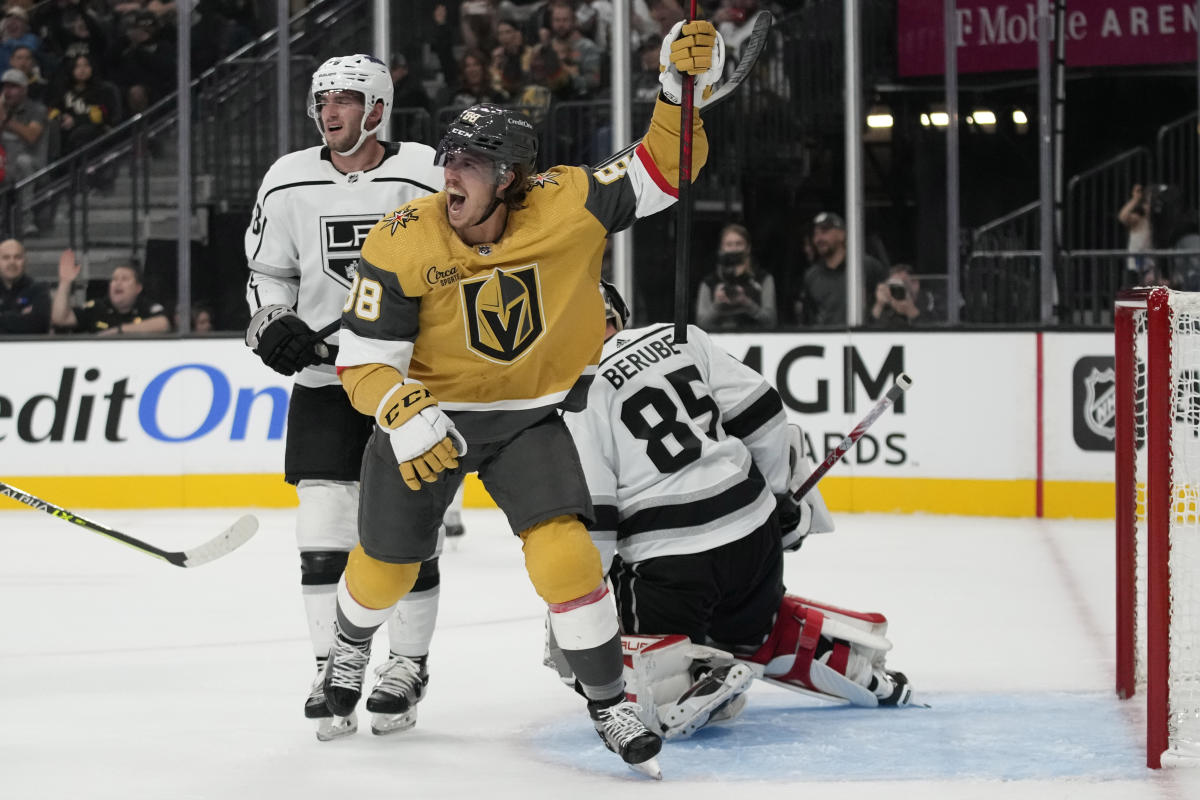 Golden Knights trade Reilly Smith to the Penguins and re-sign Ivan Barbashev  for 5 years - NBC Sports