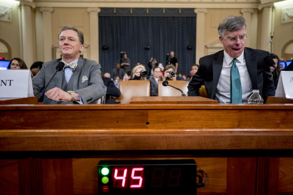 Career foreign service officer George Kent and top U.S. diplomat in Ukraine Bill Taylor testify on Capitol Hill in Washington, Nov. 13. (Photo: Andrew Harnik/AP)