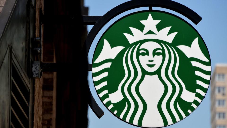 Die Café-Kette Starbucks feiert 50-jähriges Firmenjubiläum.