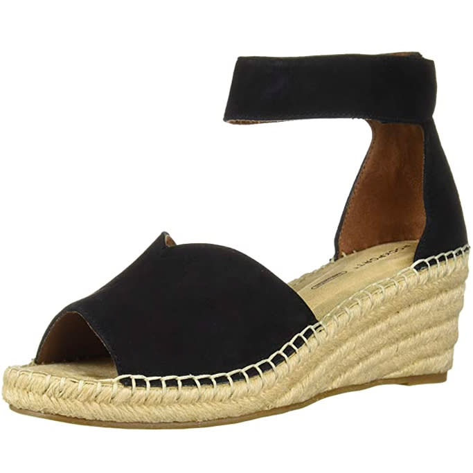 Rockport wedges