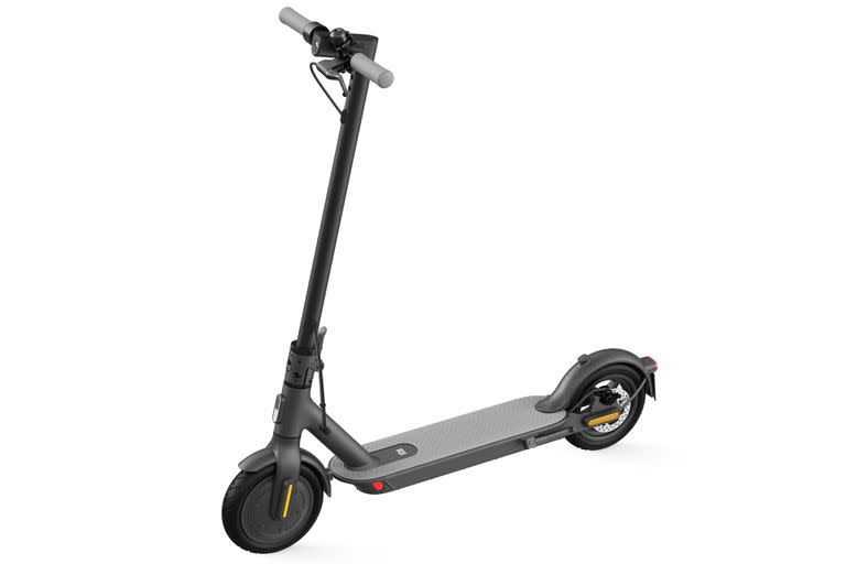 Un monopatín Xiaomi Scooter Essential