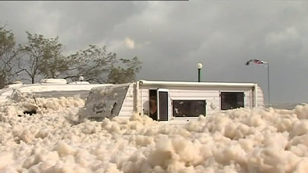 Locals stunned by ocean foam