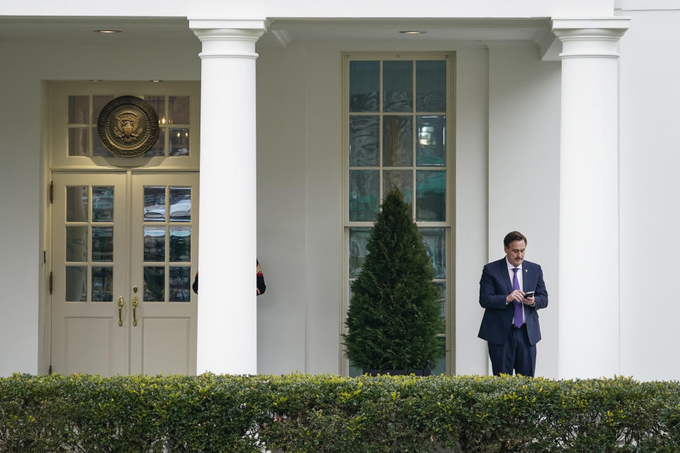 WASHINGTON, DC - JANUARY 15: MyPillow CEO Mike Lindell waits outside the West Wing of the White House before entering on January 15, 2021 in Washington, DC. (Photo by Drew Angerer/Getty Images)