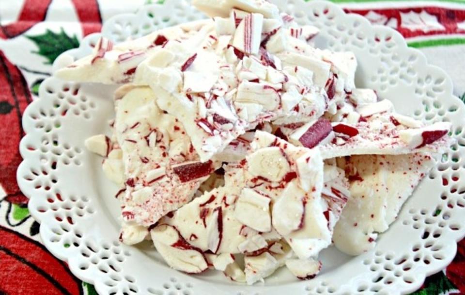 <p>Crock Pot Ladies</p><p>Two ingredients for a Christmas classic.</p><p><strong>Get the recipe: <a href="https://crockpotladies.com/crockpot-candy-cane-bark/" rel="nofollow noopener" target="_blank" data-ylk="slk:Crock Pot Candy Cane Bark;elm:context_link;itc:0;sec:content-canvas" class="link ">Crock Pot Candy Cane Bark</a></strong></p><p><strong>Related: <a href="https://parade.com/962814/lorilange/best-holiday-candy-cane-recipes/" rel="nofollow noopener" target="_blank" data-ylk="slk:12 Best Candy Cane Holiday Recipes;elm:context_link;itc:0;sec:content-canvas" class="link ">12 Best Candy Cane Holiday Recipes</a></strong></p>