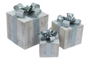 wooden gift boxes