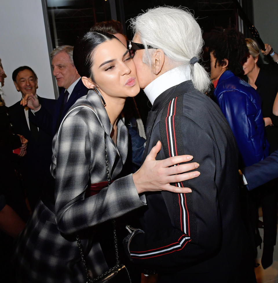 KENDALL JENNER & KARL LAGERFELD