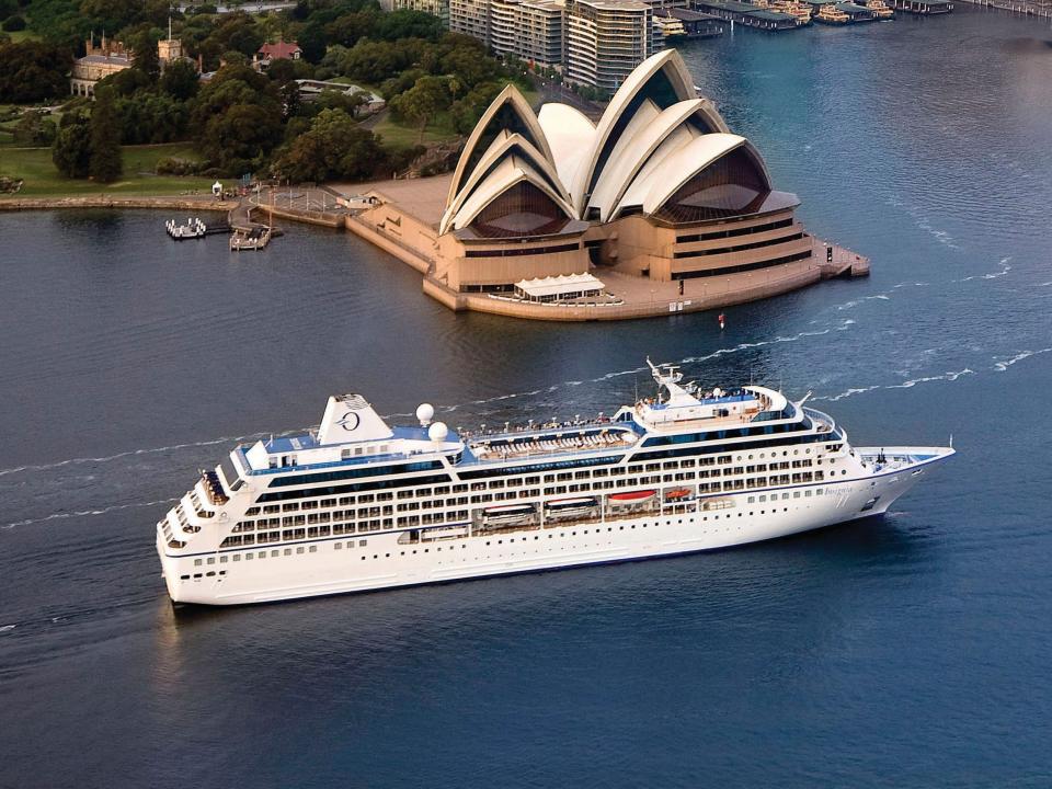 Oceania Cruises steuert auf der 180-tägigen Reise 96 Häfen in 34 Ländern auf fünf Kontinenten an. - Copyright: Oceania Cruises