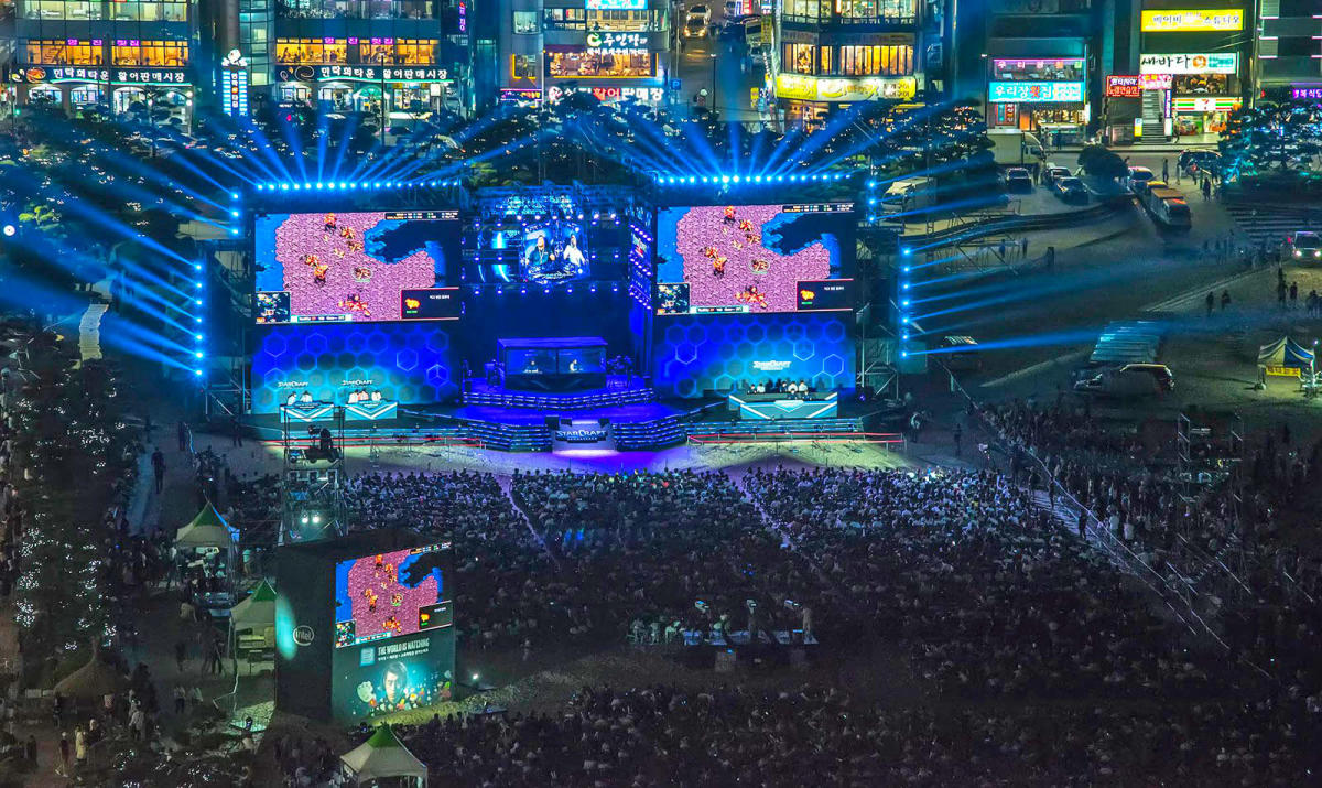 League of Legends' competes with 'StarCraft' in Korea's eSports