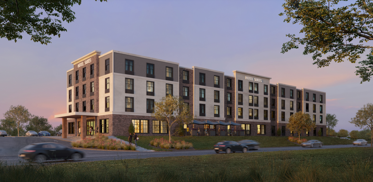 The Kittery Planning Board has approved a proposal to build a four-story, 102-room hotel to the U.S. Route 1 Bypass and Old Post Road.