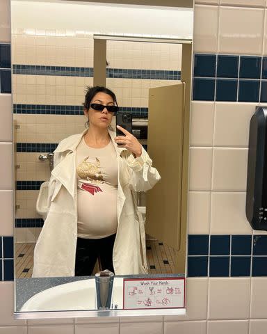 <p>Kourtney Kardashian Barker/Instagram</p> Kourtney Kardashian baby bump