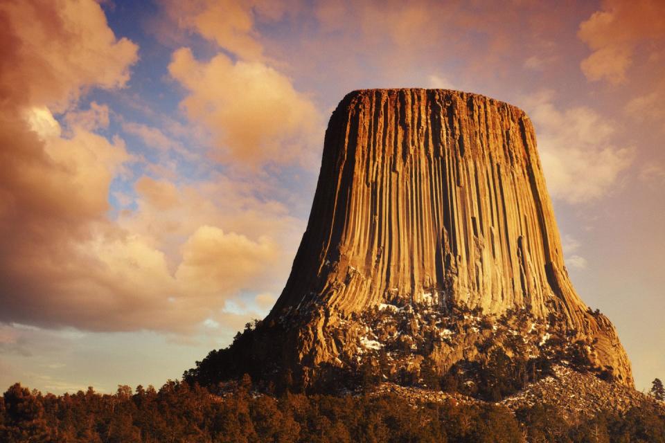 national monuments photos devil's tower at sunset