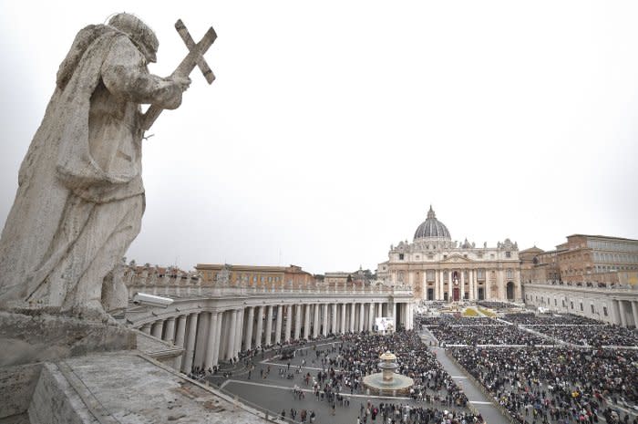 Pope Francis presides over Easter Sunday Mass