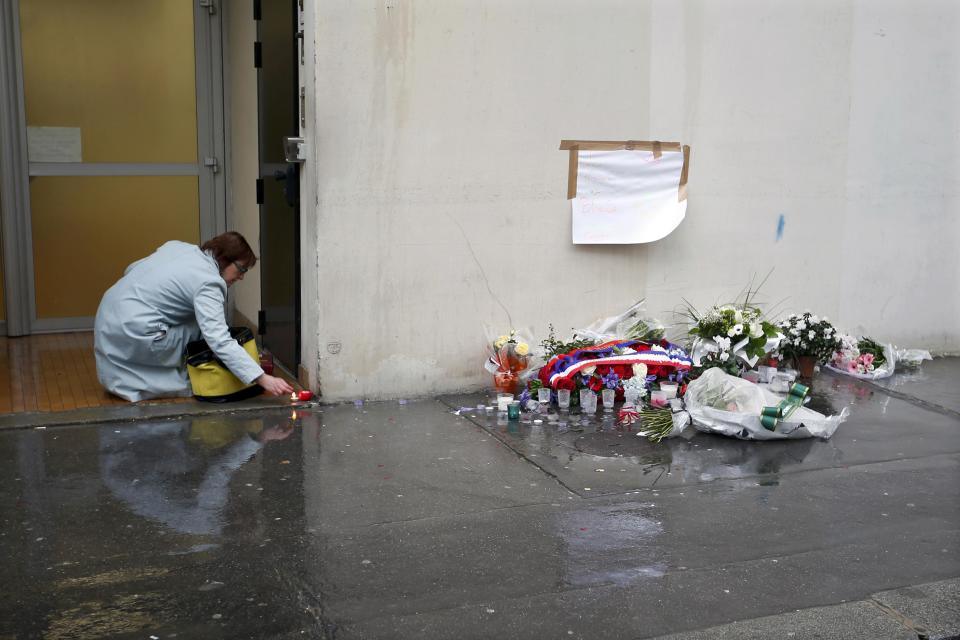 AFrance commemorates Charlie Hebdo and kosher supermarket victims
