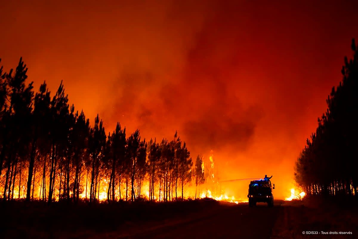 France Wildfires (ASSOCIATED PRESS)