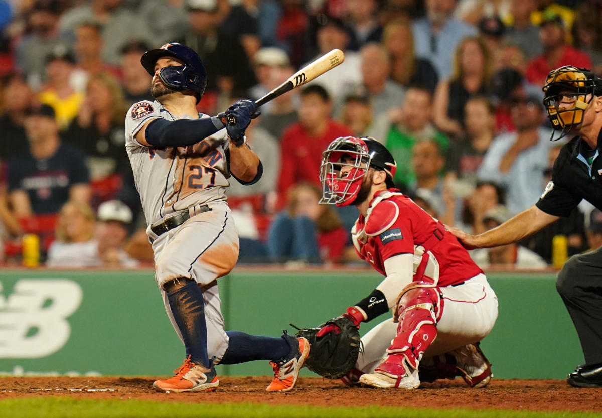 Astros' Jose Altuve caps cycle with 2-run homer over Green Monster - ESPN