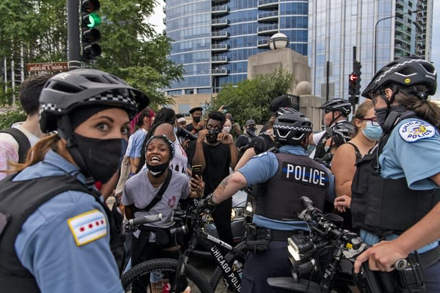 Police confront protesters in Chicago