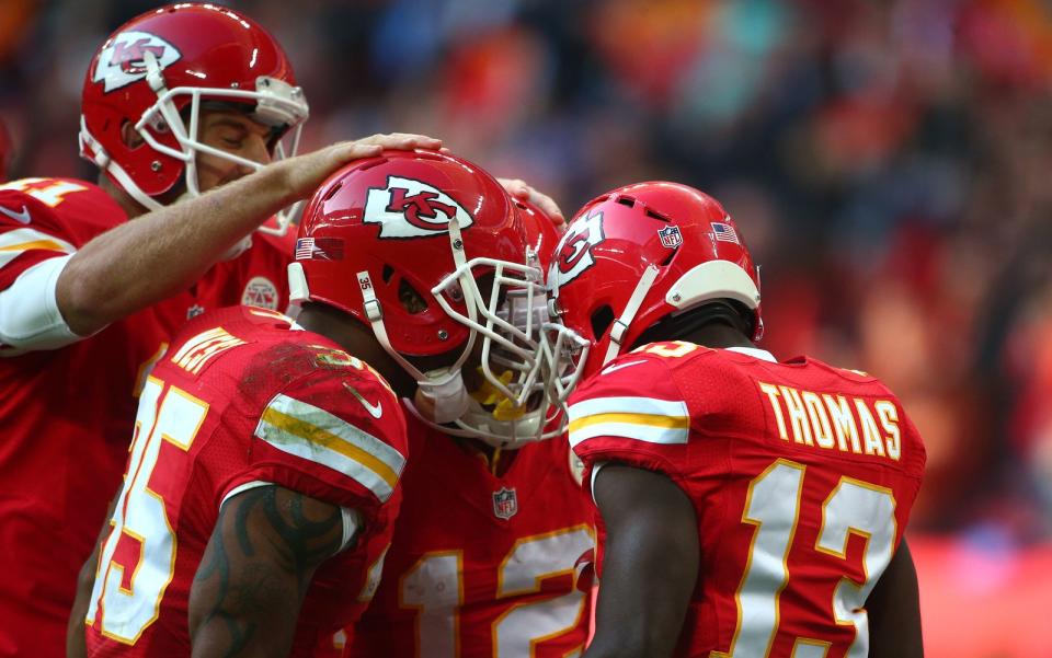 Die Kansas City Chiefs (Bild) spielen am Sonntag gegen die Philadelphia Eagles. Doch wie schafft man es als Mannschaft überhaupt bis zum Super Bowl?

 (Bild: 2015 Getty Images/Charlie Crowhurst)